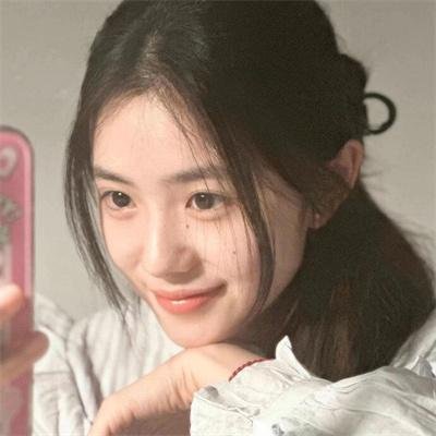 金发美人